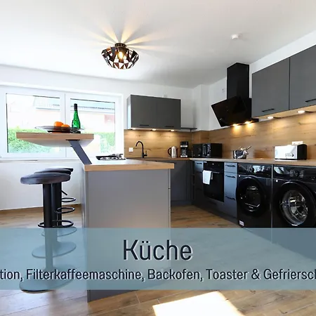 شقة Hoeckelheim - Savanna - Barrierefrei - 3 Schlafzimmer-bis 6 Gaeste - Nahe Goettingen - 100 Qm - Babies Reisen Gratis - Terrasse, Garten & Grill - Vollausgestattete Kueche Mit Spuelmaschine - Klimaanlage, Fussbodenheizung & Raffstores *